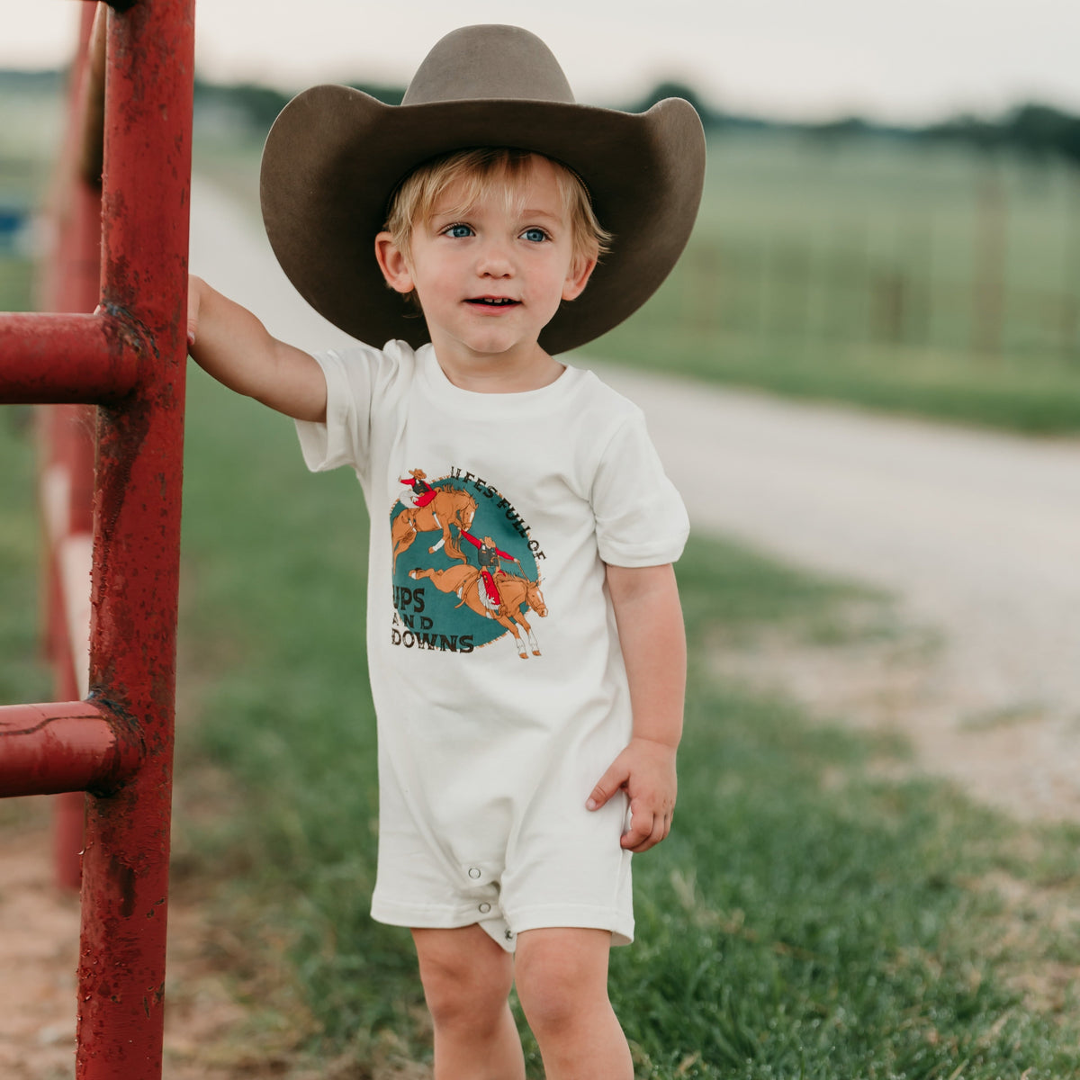 UPS & DOWNS WHITE ROMPER, 0-2T (Sold in pack 8)