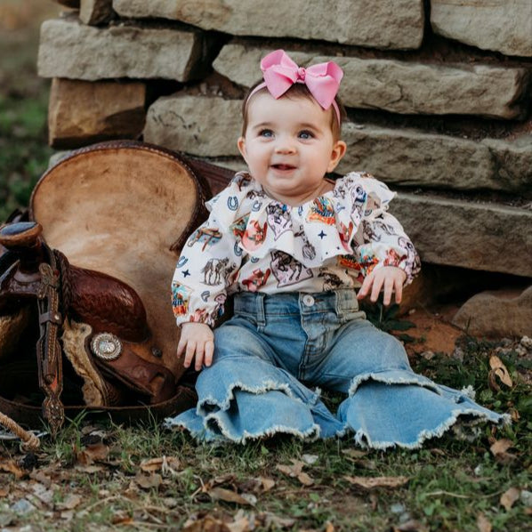 Pink Vintage Cowgirl Long Sleeve Onesie, Size 0-2T (Pack of 8)