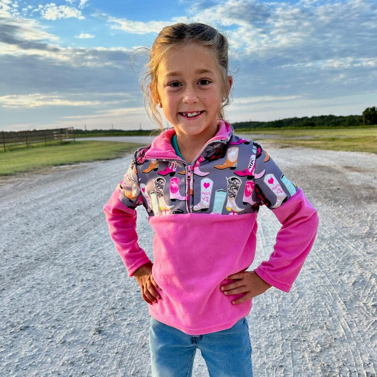Boot Print Fleece Zip Up Size 6-7 (Sold pack of 2)
